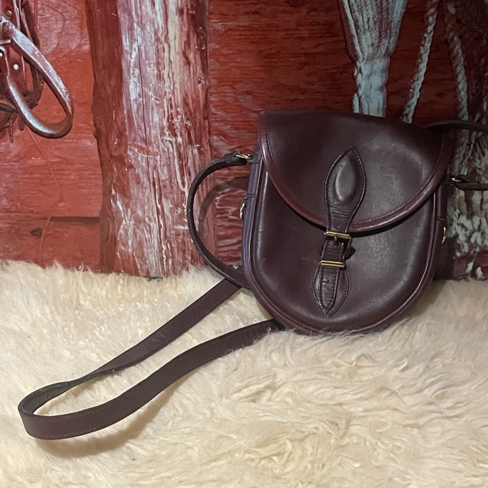 Roots leather saddle bag